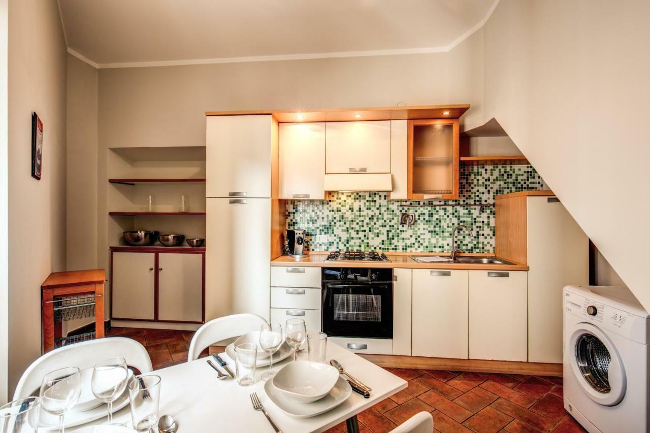 Appartamento Via Del Monte Della Farina Apartamento *