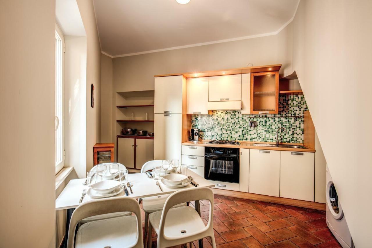 Appartamento Via Del Monte Della Farina Apartamento