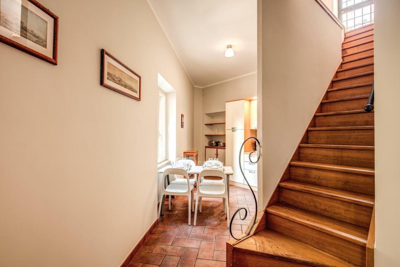 Appartamento Via Del Monte Della Farina * Roma