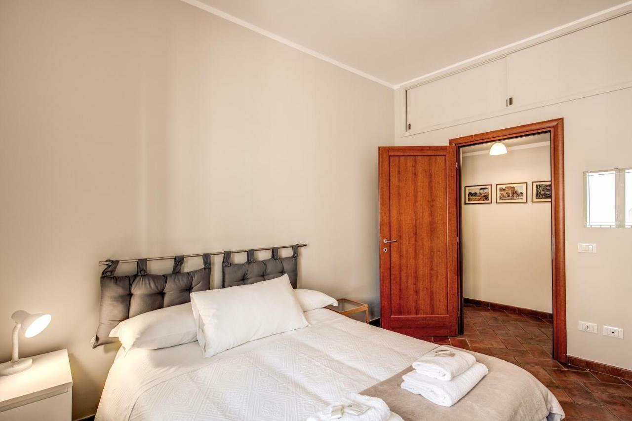 Apartamento Appartamento Via Del Monte Della Farina Roma