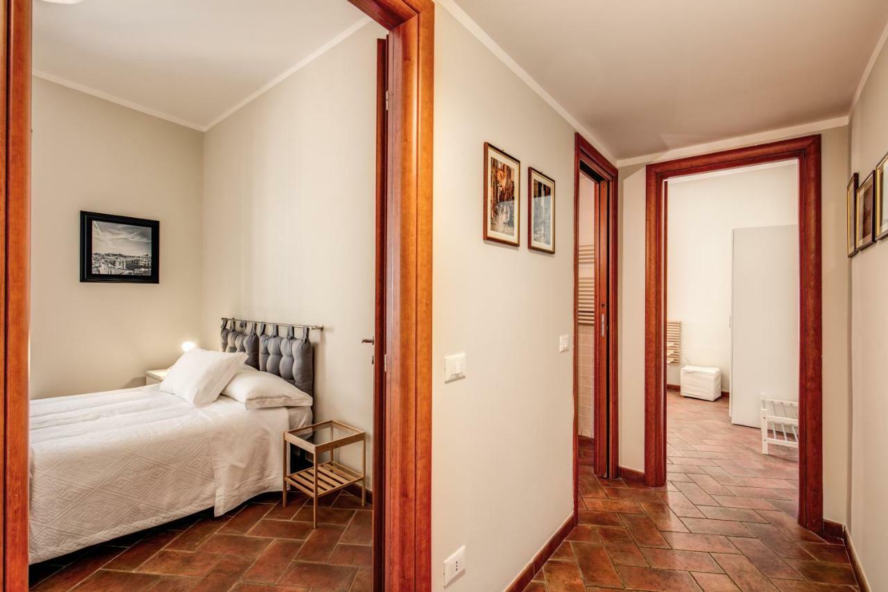 Apartamento Appartamento Via Del Monte Della Farina Roma