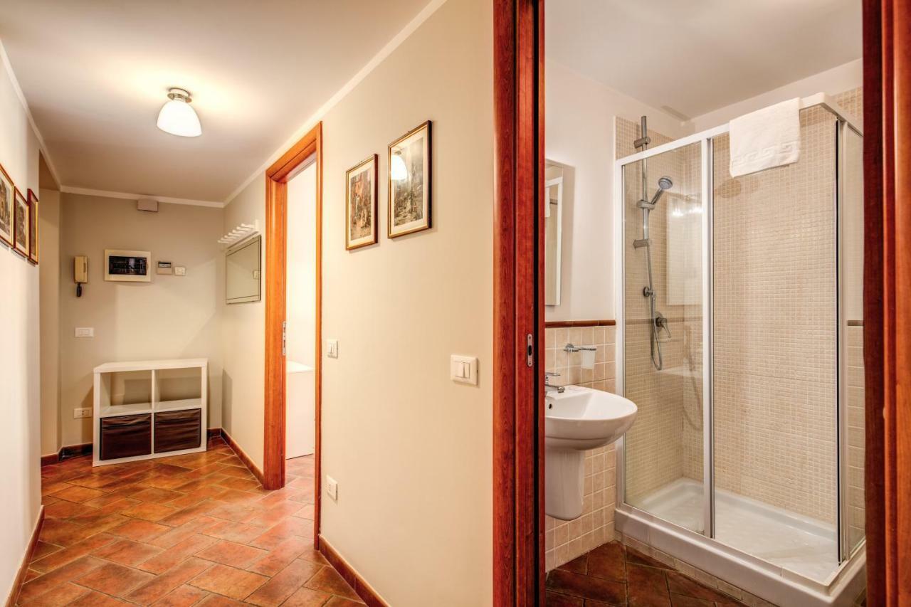 Apartamento Via Del Monte Della Farina Roma